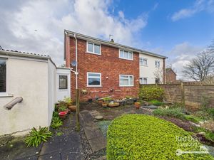 Rear- click for photo gallery